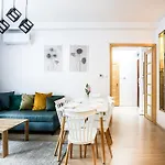 Fully-furnished With Air Conditioning For Families, Cracow Old Town * Krakkó