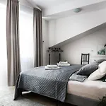 Apartman Fully-furnished With Air Conditioning For Families, Cracow Old Town Krakkó