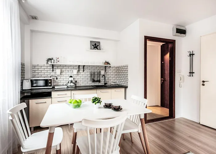 Fully-furnished With Air Conditioning For Families, Cracow Old Town Διαμέρισμα *